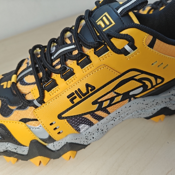 FILA Oakmont Trail Sneakers – Brand New with Tags - Picture 4 of 17